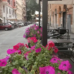 Bed & Breakfast San Michele A Porta Pia, Roma